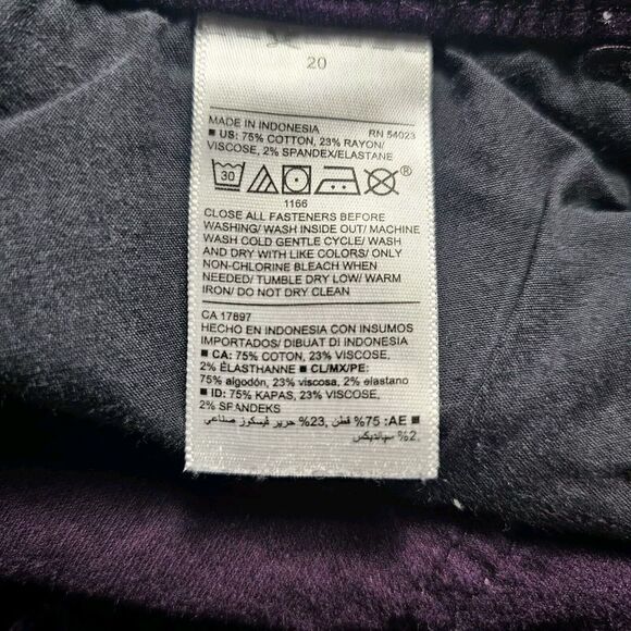 Old Navy Purple Skinny Pants - Picture 8 of 8